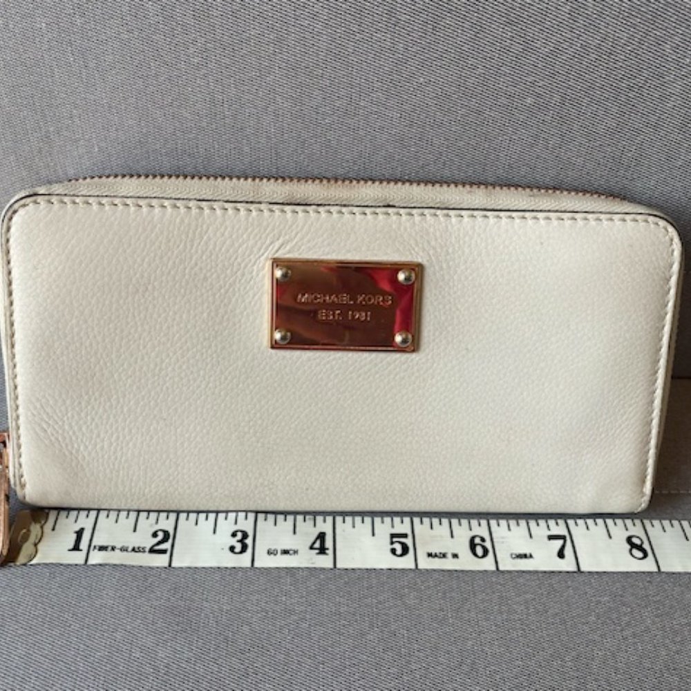 Michael Kors bag & wallet - Picture 16 of 16